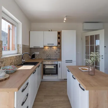 Holiday home Skarline