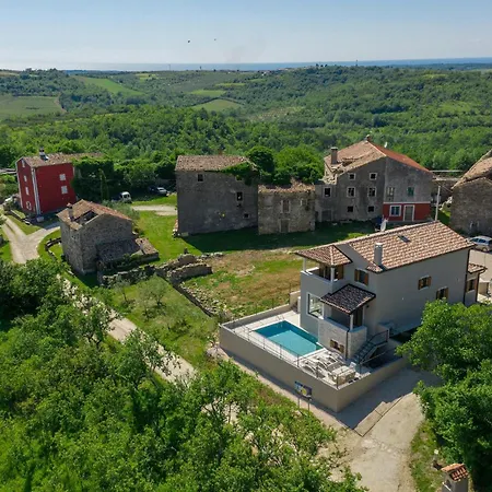 Skarline * Novigrad Istria