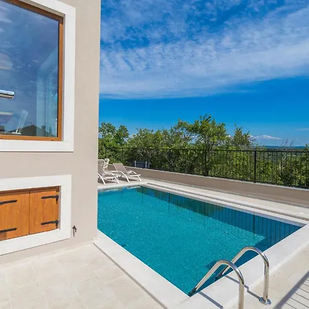 Skarline Novigrad Istria