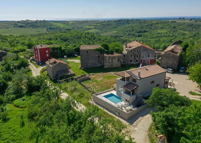 Skarline * Novigrad Istria